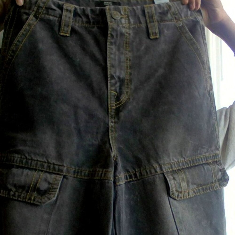 I'm selling Men/Women Black Cargo pants from Ture Religion size is 30